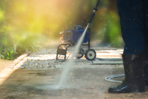 Best Factory Floor Cleaning  in North Muskegon, MI